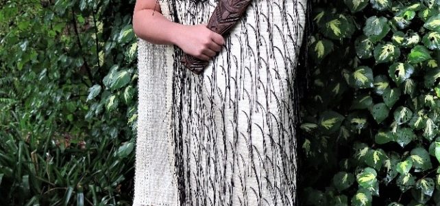 Weaving a Tāonga